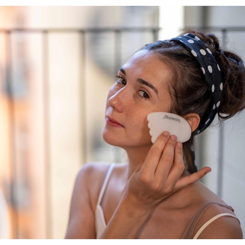 Fascia Heart by Carola Bleis - Self-Massage Connective Tissue Blood