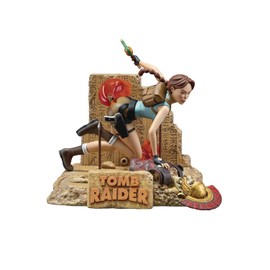 Dark Horse Deluxe Tomb Raider: Lara Croft (Classic Era) PVC Statue