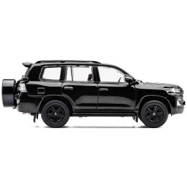 DCD 2015 Toyota Land Cruiser (200) Black with Roof Rack 1/64 Diecast Model Car by GCD
