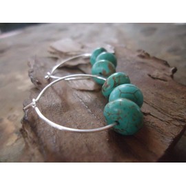 Hoop earrings with turquoise beautiful stone earrings on stainless steel hoop earrings, anti-allergic
