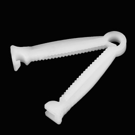 AYNEFY 100 PCS Compact Size Umbilical Cord Clip, Newborn Umbilical Cord Clamp Pig Piglet Umbilical Navel Cord Clamp for Pet Animals Lamb Goat Puppy Whelping Kit