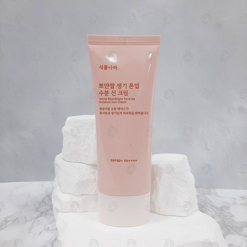 Botanara Immaculate Rice Vitality Tone Up Moisture Sun Cream Padefree