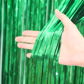 Voircoloria 3 Pack 3.3 x 6.6 ft Green Foil Fringe Backdrop Curtains, Tinsel Streamers Party Decorations, Fringe Backdrop for Birthday, Dinosaur, St Patrick's Day, Soccer, Christmas