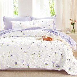 Wake In Cloud - Floral Quilt Set, Coquette Cottagecore Shabby Chic Tiny Flowers Leaves Aesthetics for Women Teen Girls, Reversible Lightweight Bedspread Coverlet, 3 Pieces, Purple, Queen/Full Size