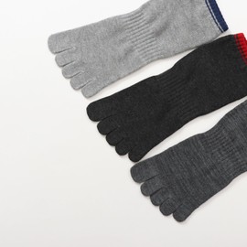 Champion CMSCX301 Socks (3 Pairs) Antibacterial Deodorization Non-Pile, 5 Toe Logo, Short Length Socks, 3P Men's, Assorted M, assorted