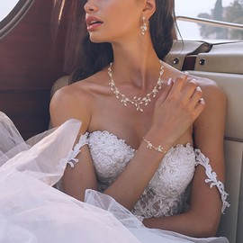 EVER FAITH Wedding Jewelry for Bride Women Bridesmaid, Sparkly Cubic Zirconia Pear-Shaped Birthstone Leaf Necklace Earrings Bracelet Set for Prom Clear Gold-Tone