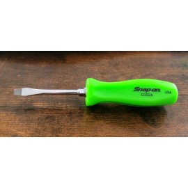 Snap-on New SNAP-ON Tools GREEN Hard Handle Screwdriver SDD2A 3" Blade 6.5" Long SDD2AG