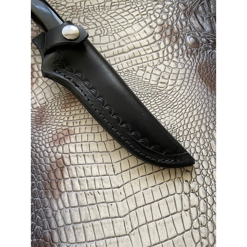 Custom Leather Right Hand Knife Sheath Fits Buck 105 or