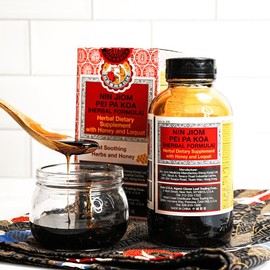 Nin Jiom | Pei Pa Koa（Herbal Formula） | herbal dietary supplement with honey and loquat  |300ml