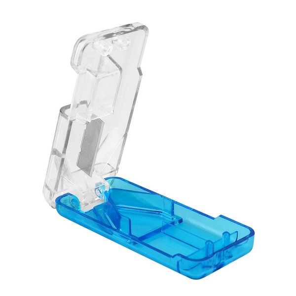 WELLGRO Tablet Cutter with Metal Blade – Plastic – Blue/Transparent