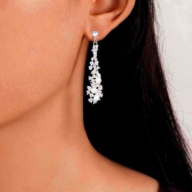 Allereya Vintage Crystal Pearl Dangle Earrings Long Rhinestone Tassel Drop Earrings Cluster Cluster Earrings Gold Cz Chandelier Stud Earrings Jewelry for Women and Girls