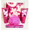Mary Kay Limited Edition ROMANTIC PETALS Gift Set (NOS)