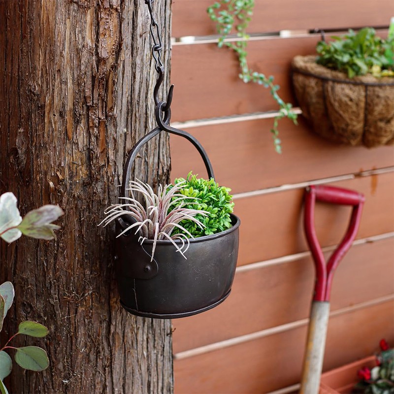 brocant iron oval bucket