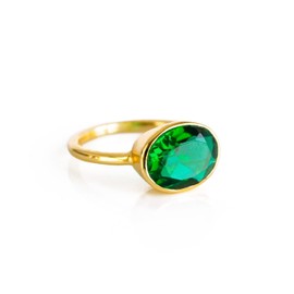 Emerald Quartz ring, stackable ring, Vermeil Gold or silver, bezel set ring, oval ring, green gemstone ring, May Birthstone ring [rOMB]