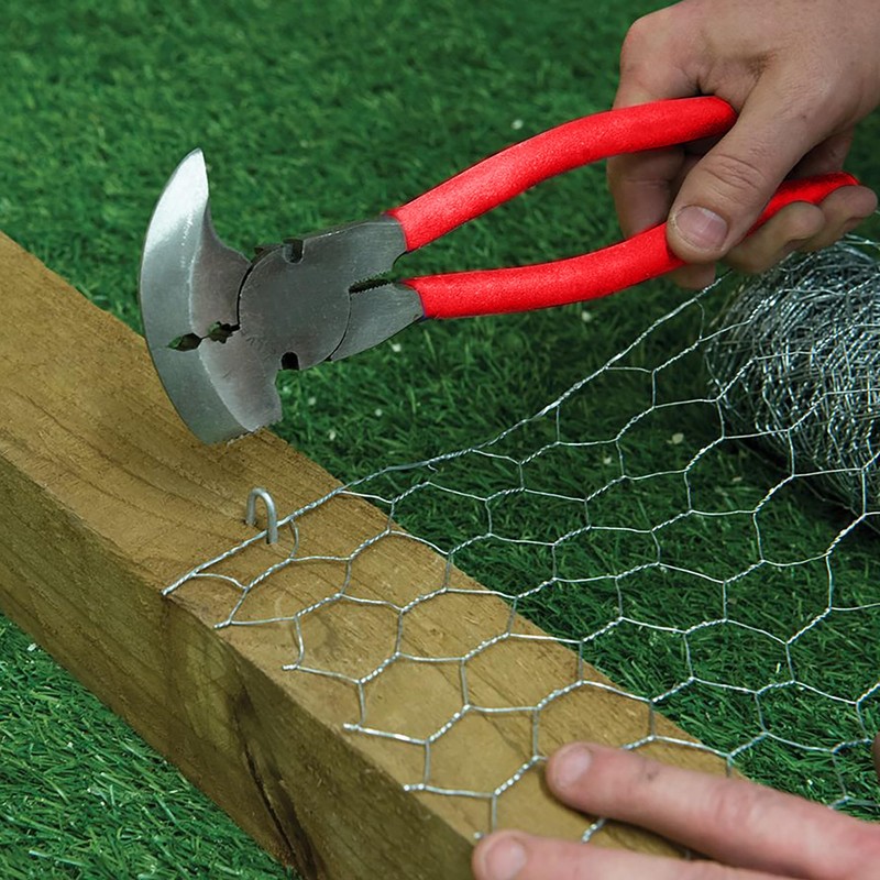 Dekton 7 In 1 Fencing Pliers - Tough striking face|