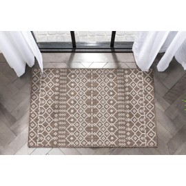 Well Woven Nord Geometric Brown Indoor/Outdoor Flat-Weave Design, Weather-Resistant, Easy-Care, for Patio, Deck, Porch, Living Room Area Rug 2x3-2x4 (2'3" x 3'11")