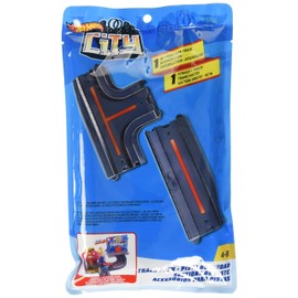 Hot Wheels "Straight + Intersection Toy Vehicle, Multicolor