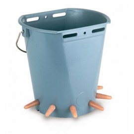 Ama 8 Litre Style Bin Lambs: Style Bin 6 Teats Weight 0.81 kg