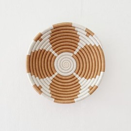 Small African Basket- Sumve/Rwanda Basket/Woven Bowl/Sisal & Sweetgrass Basket/Tan, White
