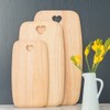 T&G 10881 Colonial Home Rectangular Chopping Board with Heart Cut-Out