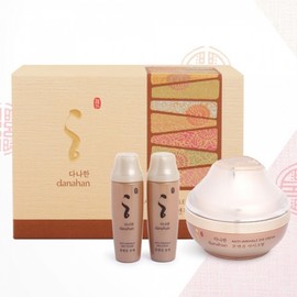 30ml women's eye cream for vibrant, deep, and plump eye areas / 생기있는 깊은 얕은눈가 탱탱있는 여자 아이크림 30ml
