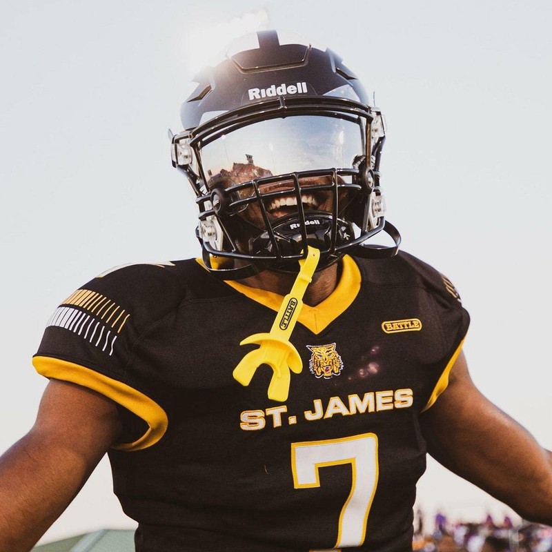 Battle Protector bucal de fútbol deportivo con correa gruesa conectada