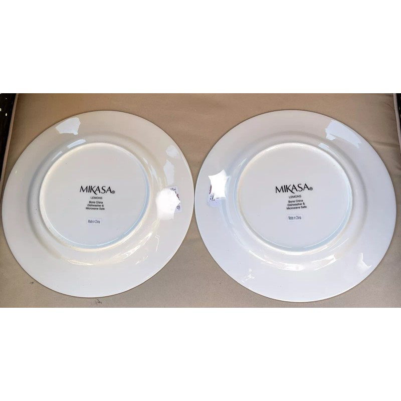 Mikasa Set of 2 Yellow/White Mikasa China LEMONS 11” Dinner