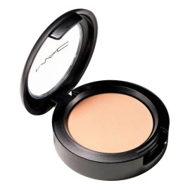 Iluminador MAC Cream Colour Base Tono Pearl Crema Multiusos Rostro Y Ojos