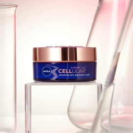 Nivea Cellular Expert Lift Multi-Effect Anti-Age Night Cream, Moisturising Night Cream for Younger Looking Skin, Anti-Age Face Cream with Hyaluronic Acid (50 ml)