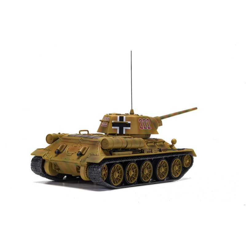 Booty Tank T34-76 Model 1943, Brown and Beige