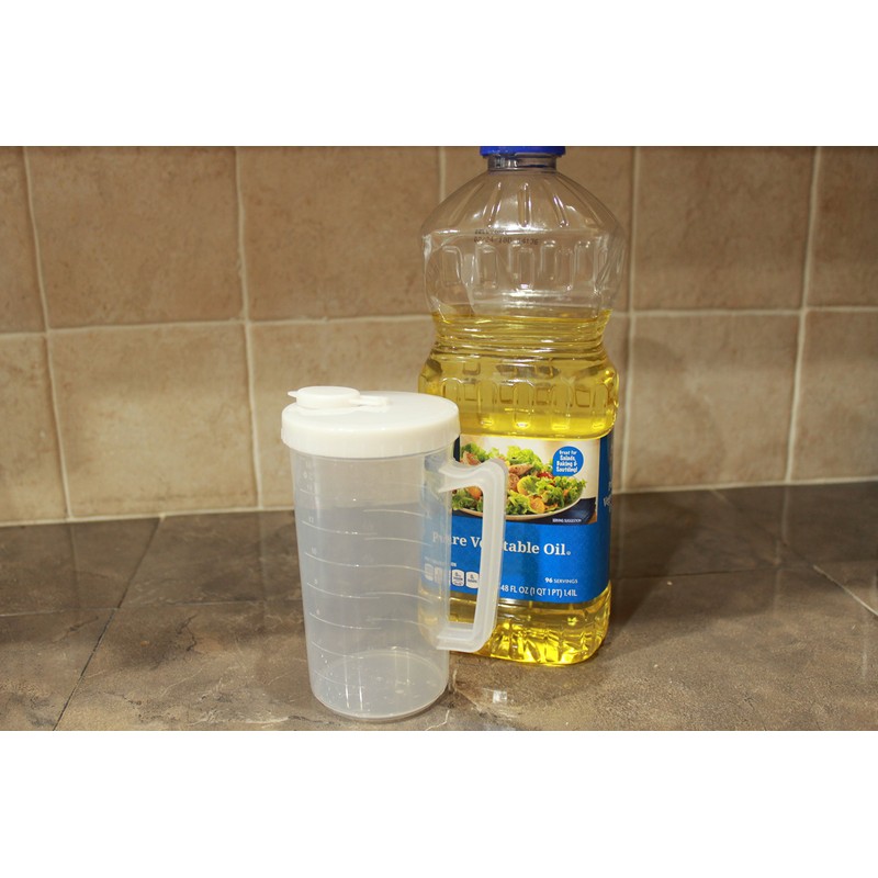 Cooking Concepts Mix and Serve, Plastic Measuring Cup and Container,