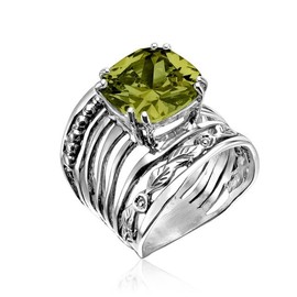 925 Sterling Silver Ring with 12mm Cushion Cubic Zirconia - CTTW 13.2 Prong & Facet Cut Vintage Design - Hypoallergenic, Nickel & Lead-free - Artisan Handcrafted Designer Collection - Peridot