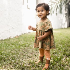 Burt's Bees Baby - Baby Girls Top and Pant Set, Tunic and Leggings Bundle, 100% Organic Cotton