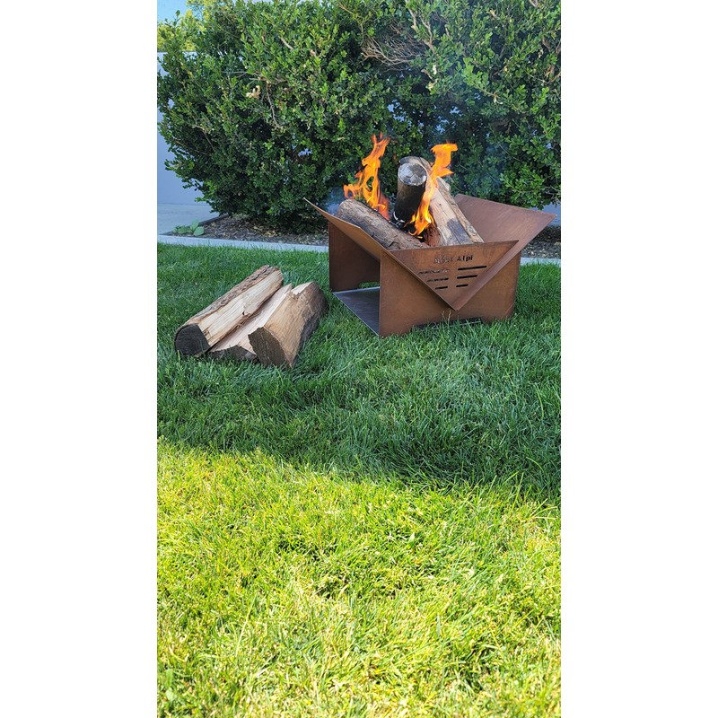 Mont Alpi MAFP Flat Packed Portable Outdoor Fire Pit Square