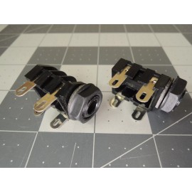 AC-15 / AC-30 Jack Two New Original Style 'Cliff' 1/4" Input jacks for Vox AC-15 & AC-30 Amplifiers