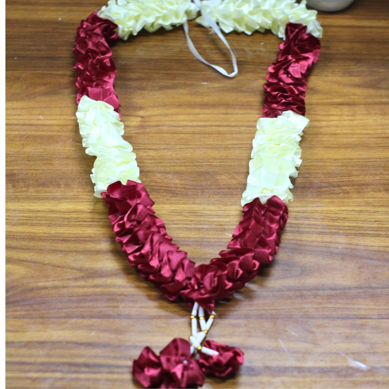 (PACK OF 4) Hajj And Ummrah Artificial roses Garland Wedding