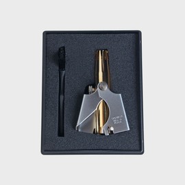 Royal Metal Industry 코털정리기 Golden Bridie V4 (Nose& ear hair clipper) Golden Bridie V4 Nose & Ear Hair Clipper