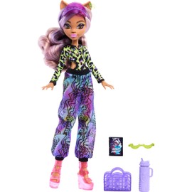 Monster High Scare-adise Island Clawdeen Wolf Doll with Swimsuit, Joggers & Beach Accessories Like Visor, Water Bottle, & Book