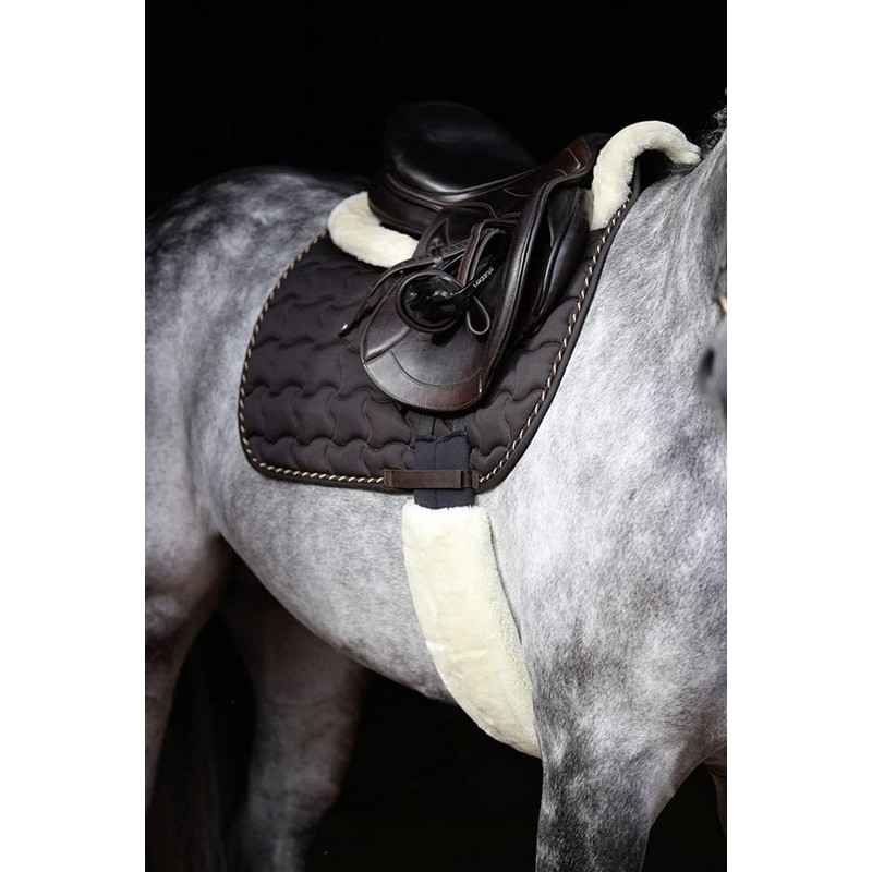 Covalliero Kerbl 3297786 Saddle Girth Protector Natural Faux Fur