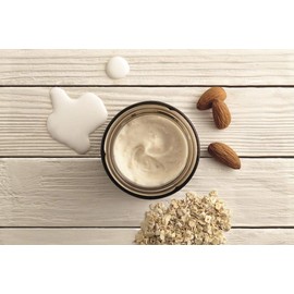 The Body Shop Mediterranean Almond Milk With Oats Instant Soothing Mask 2.6 Oz