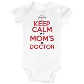 Doctor Baby Onesie/Keep Calm My MOM'S A Doctor/Unisex Infant Bodysuit (3-6M, White SS)