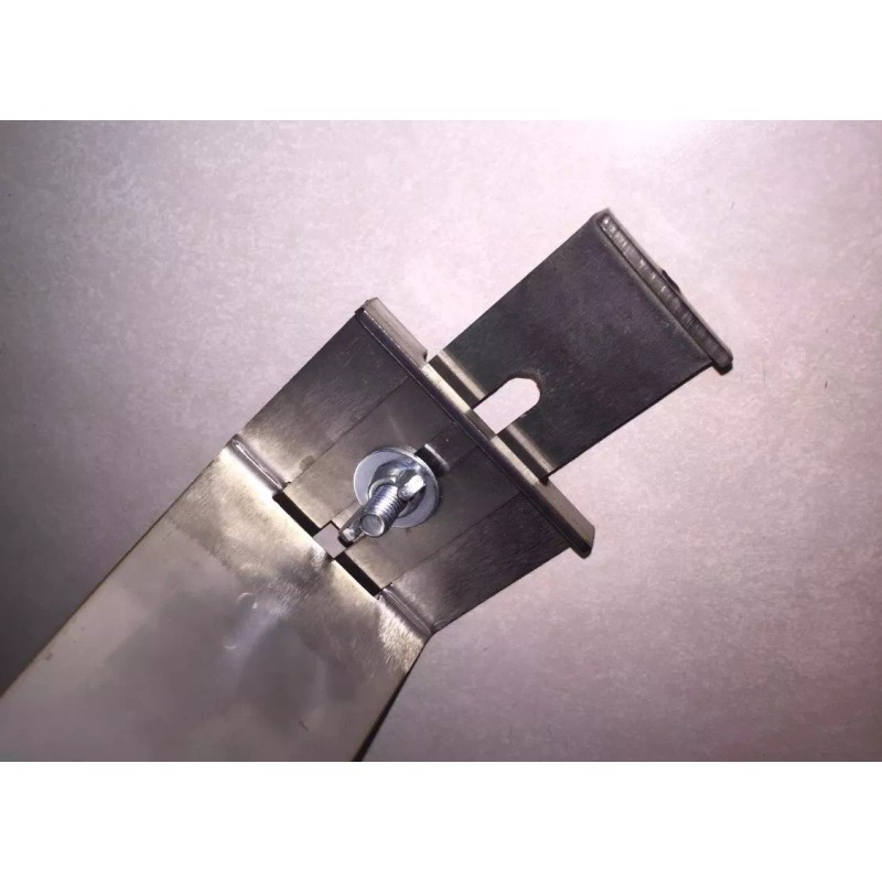 INNOVATIVE PRODUCTS MARKETING LLC One Man Rain Gutter Tool -