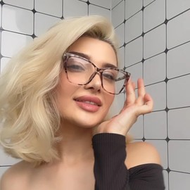 WEMOOTANTS Oversized Cat Eye Reading Glasses 2.0 for Women Large Tortoise Readers 2.00 for Ladies 100 125 150 175 200 225 250 275 300 350 400