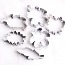 Leaf Candy Mold Cutters,Leaf Cookie Cutters,Tropical Leaves Cookie Cutter Set-6 Piece- Oak Leaf,Monstera Leaf,Fern Leaf,Tropical Leaves Cookie for summer birthday shower Forest theme cookie decoration