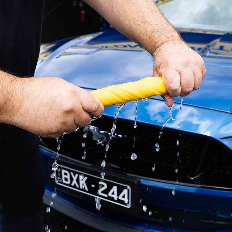 Meguiar's Microwipe Super-Glide Chamois - Microfibre Chamois Towel for Cars