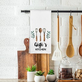 WAITPI Gigi's Kitchen Towels, Gigi Grandma Christmas Birthday Gifts Hand Towels for Grandma Gigi from Grandkids, Rustic Farmhouse Decorative Tea Dish Towels for Room Mother's Day Decor 16x24 in