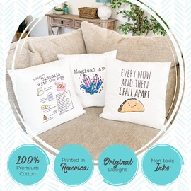 Moonlight Makers, A Cup Of Tea Solves Everything (Teapot), Decorative Pillow Case, 100% Cotton Canvas Pillowcase, Farmhouse Decor, Gift for Home, Funny Design