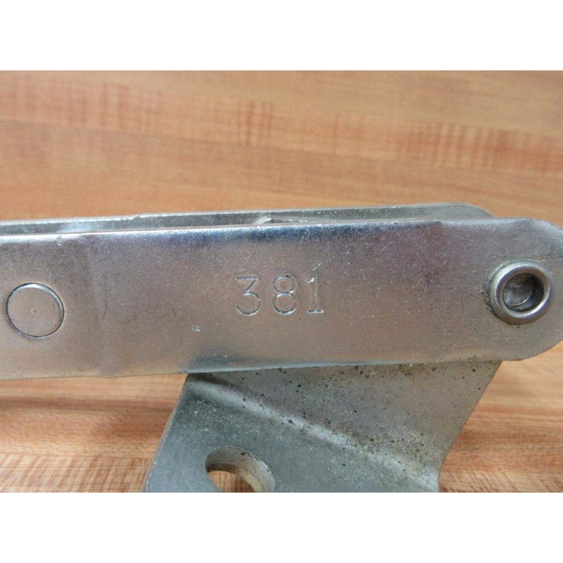 DESTACO 381 Series 381 Pull Action Latch Clamp