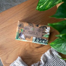 The English Soap Company Anniversary Collection Soap Bar 190g (Honey & Camomile)