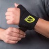 MUÑEQUERA BOOMERANG CON INMOVILIZADOR DE PULGAR